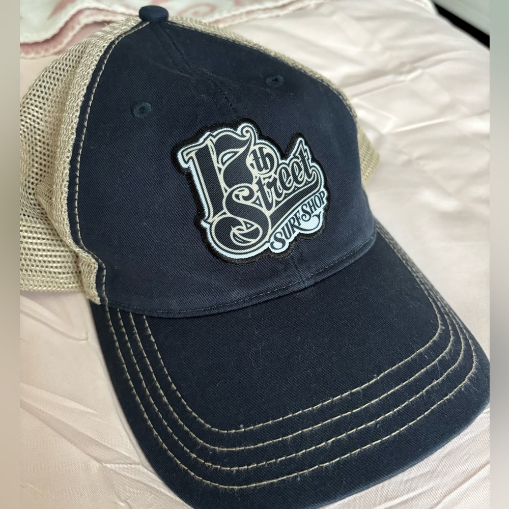 Clip hat